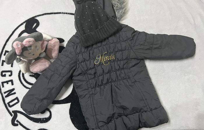 Manteau et bonnet Minnie taille 4 ans - photo numéro 2