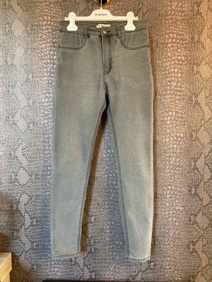 Jeans skinny gris Pull&Bear taille haute - photo numéro 1