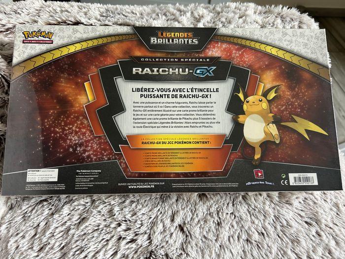 Coffret Pokémon Raichu GX Légendes Brillantes - photo numéro 2