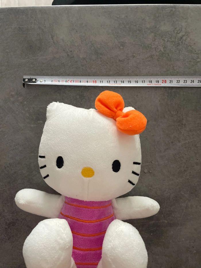 Peluche hello kitty - photo numéro 5