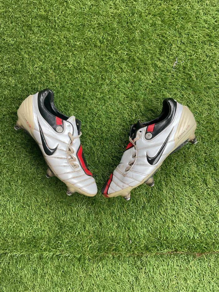 Crampon Nike supremacy total 90 zoom air size 41 football - photo numéro 2