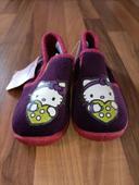 Chaussons Hello Kitty neuf 22