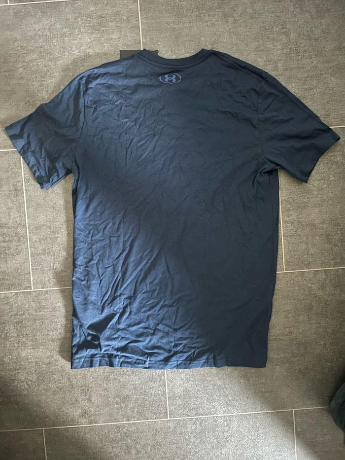 T-shirt neuf under armour taille M - photo numéro 4