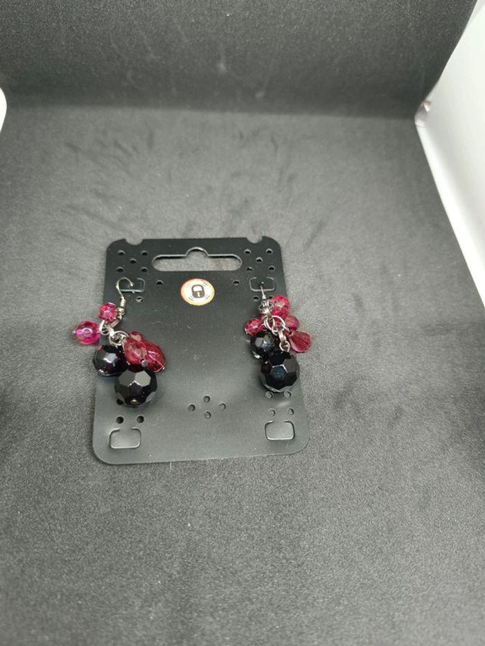 Boucles d'oreilles neuves