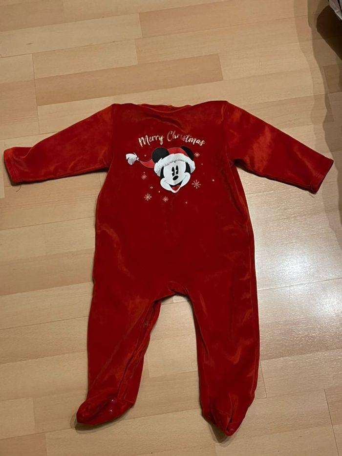 Pyjama de Noel mickey 18 mois - photo numéro 1