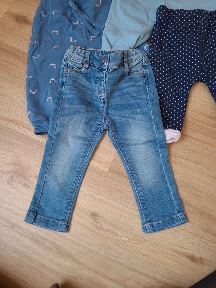 Lot de 4 pantalons 9 mois - photo numéro 2