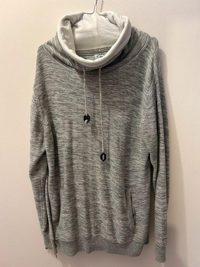 Pull homme ~ taille XL - photo numéro 1