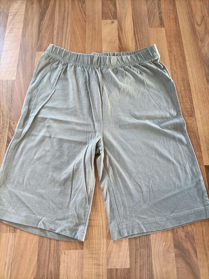 Lot deux shorts/bermudas neufs 12 ans Kiabi - photo numéro 2