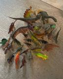 Lot 30 figurines dinosaures