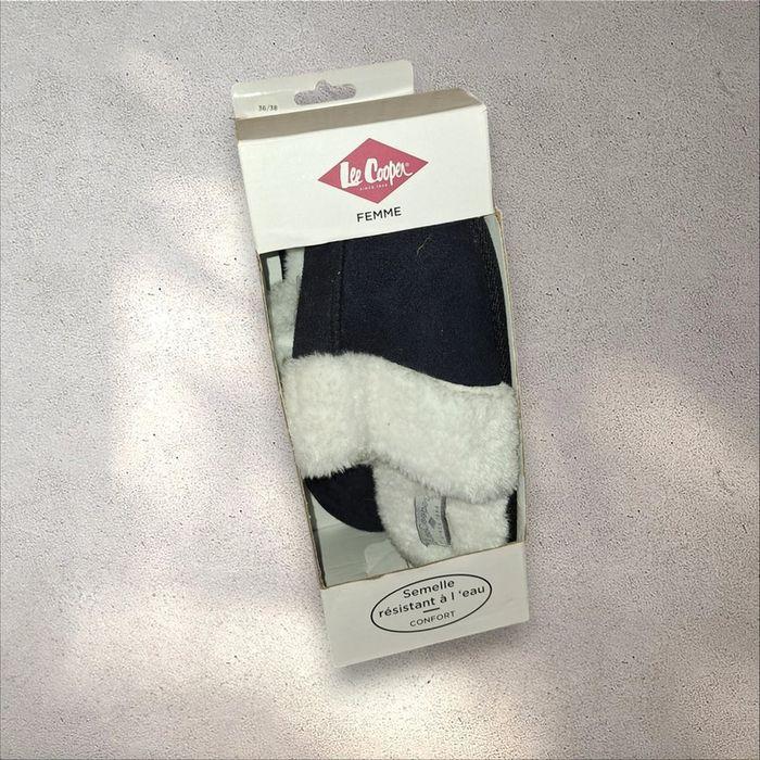 Lot de 2 Paires de Chaussons Fourrés Femmes 36/38 Lee Cooper - photo numéro 2