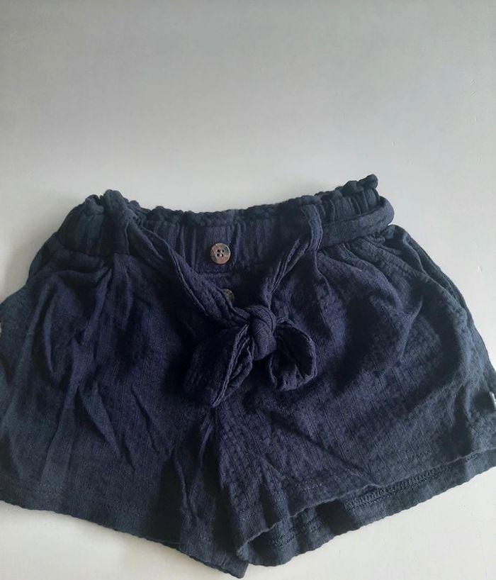 short et pantacourt Okaïdi marine taille 4 ans / 104 cm - photo numéro 1