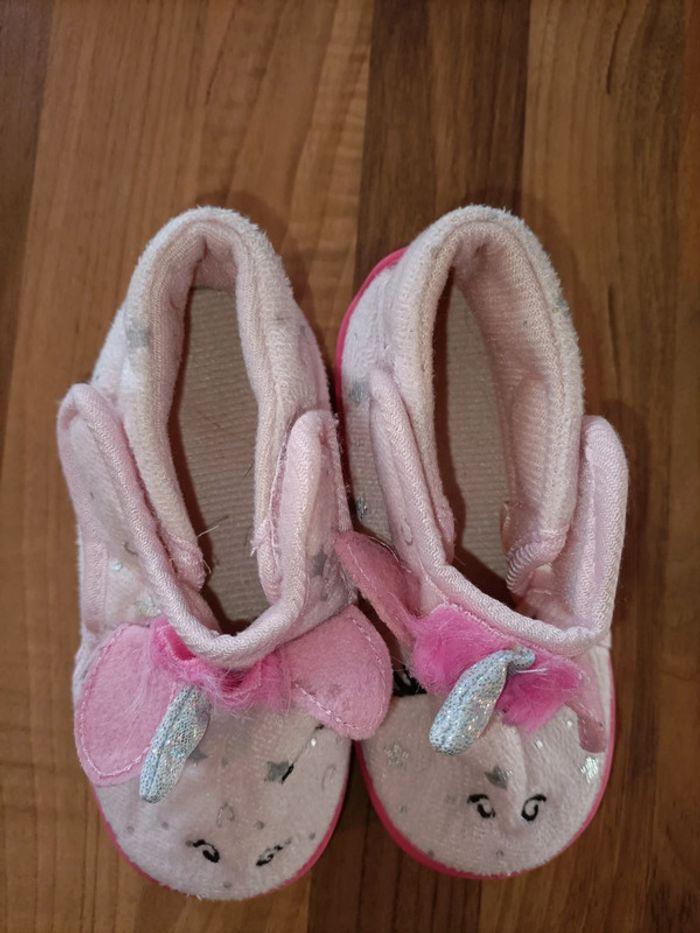 Chaussons licorne 🦄 22 - photo numéro 3