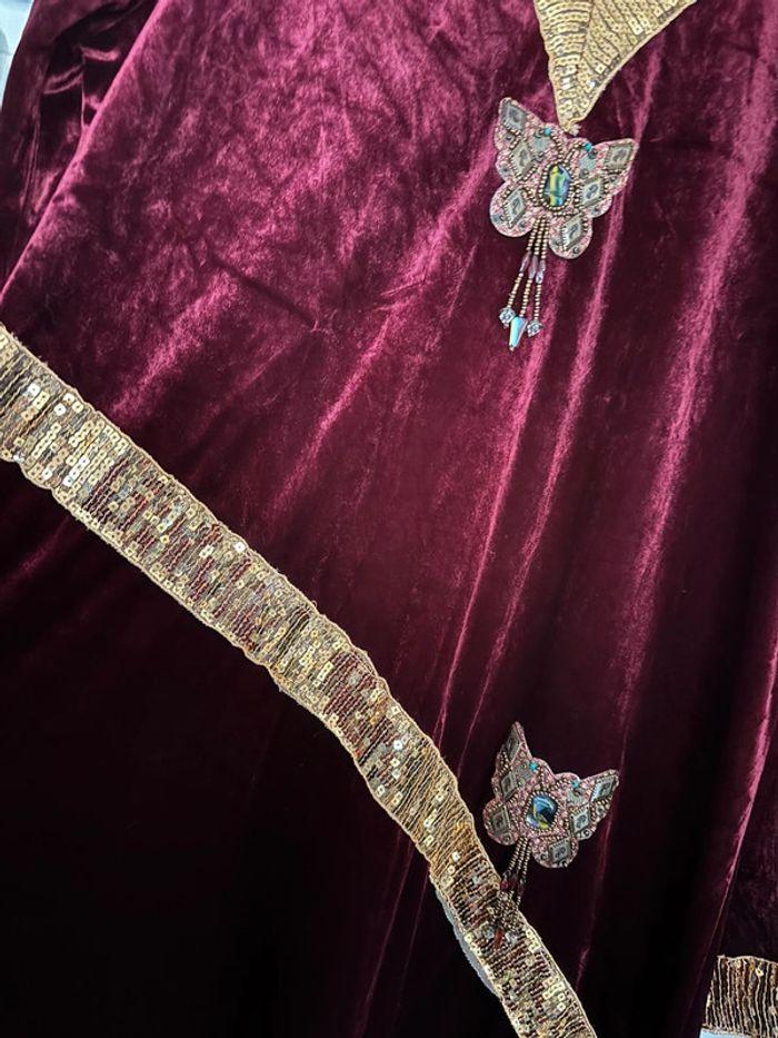 robe traditionnelle velours bordeaux TU - photo numéro 3