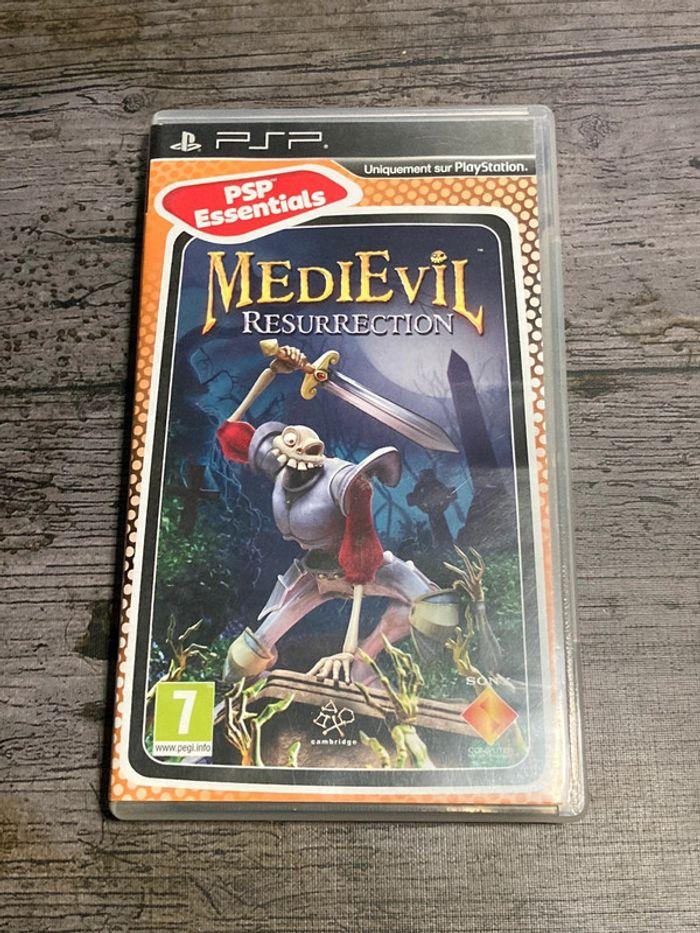 Medievil Resurrection PSP Complet Sony - photo numéro 1