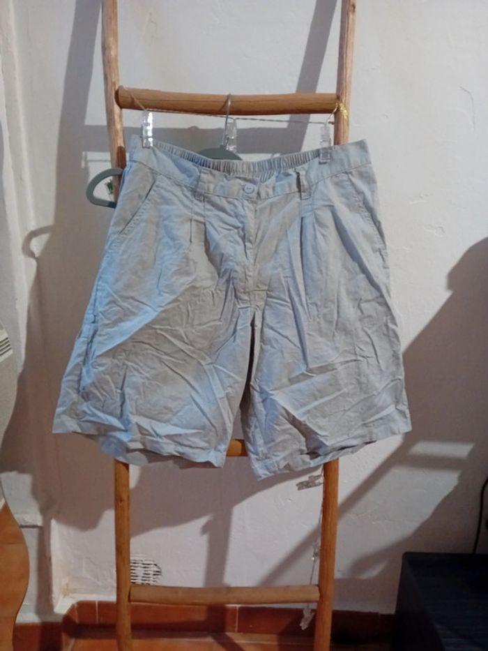 Short femme taille 46 - photo numéro 1