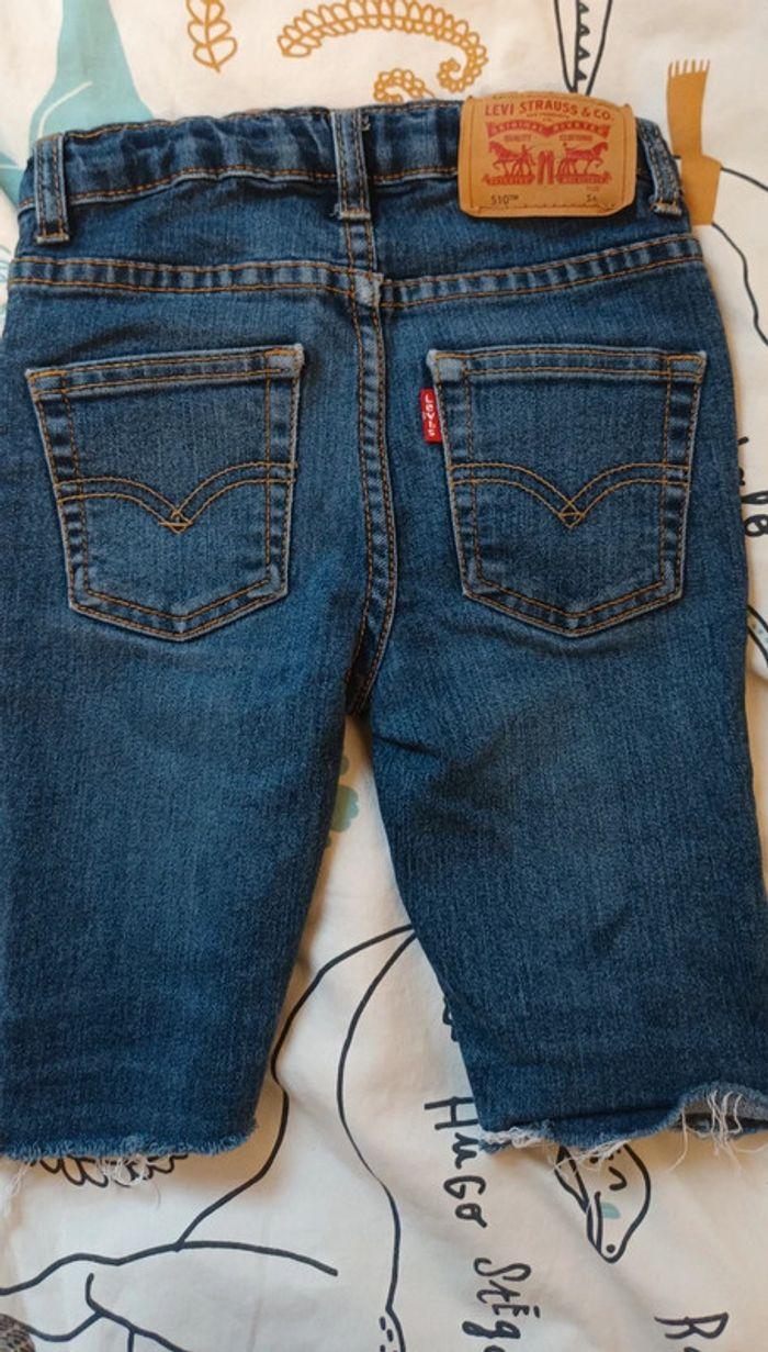 Short skinny Levis - photo numéro 2