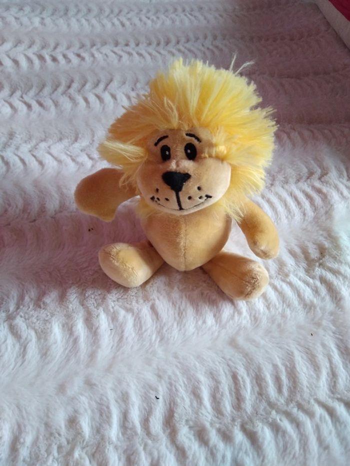 Peluche lion - photo numéro 1