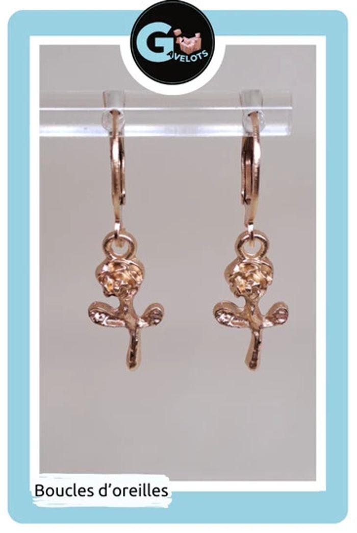 🦚Boucles d'oreilles fleurs - photo numéro 1