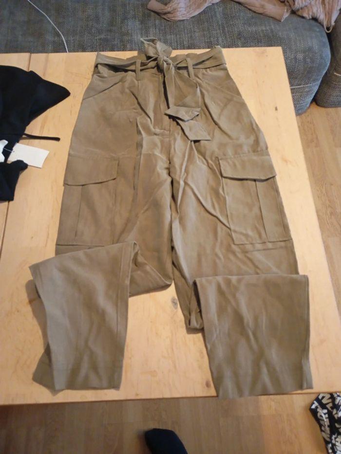 Pantalon carotte hm 36 neuf - photo numéro 1