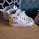 Chaussure 3/6 mois disney winny l'ourson