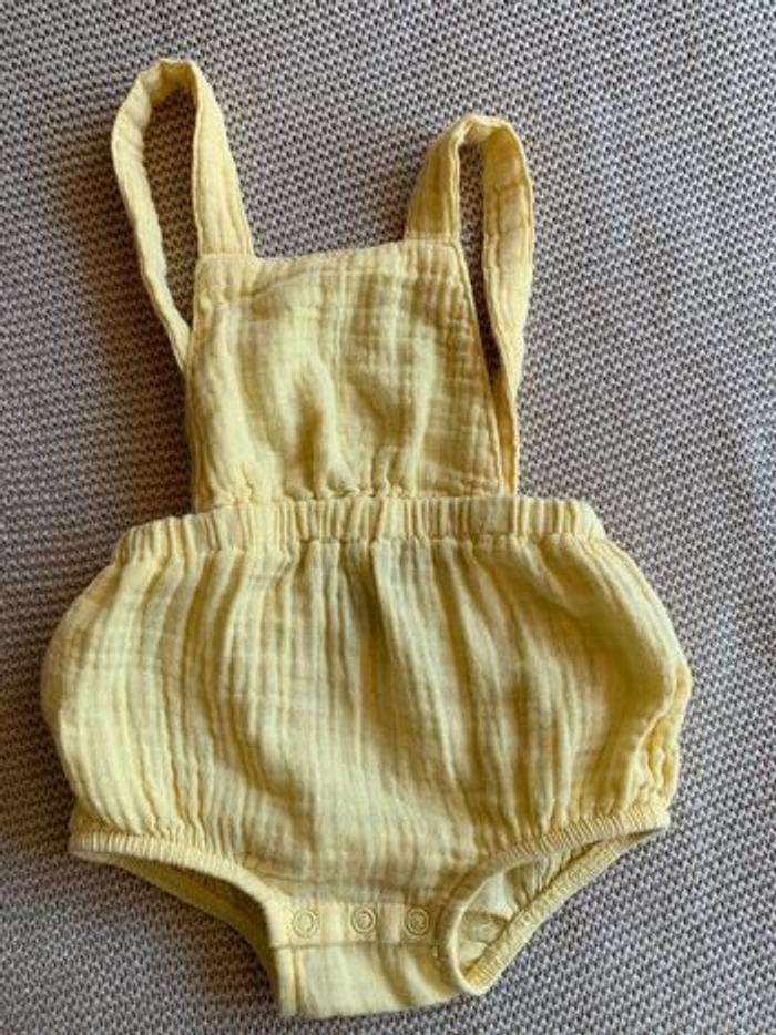 Ensemble T-shirt bloomer gaze de coton jaune kiabi 1 mois - photo numéro 4