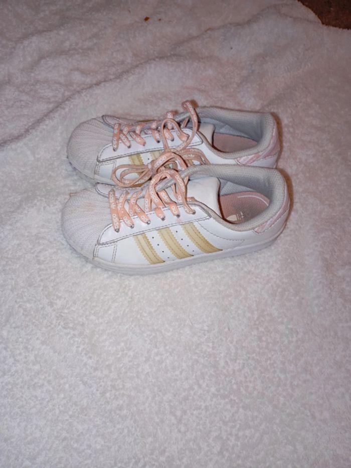 Baskets adidas fille taille 30 - photo numéro 2