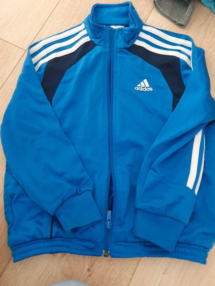 Veste adidas 5-6 ans - photo numéro 1