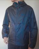 Veste imperméable Queshua bleu marine.