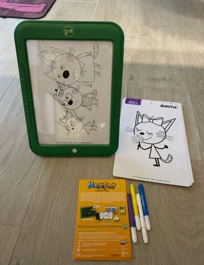 MagicPad XL la famille chat - photo numéro 1