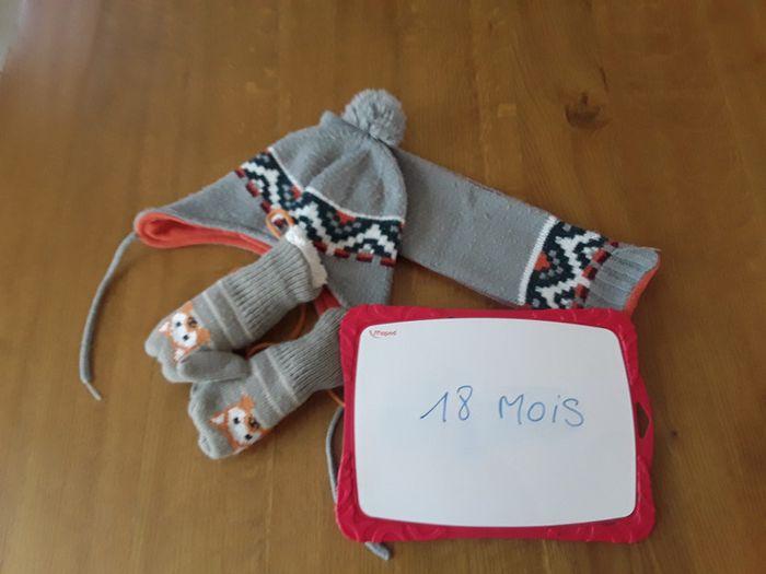 Bonnet – Echarpe et Gants 18 mois