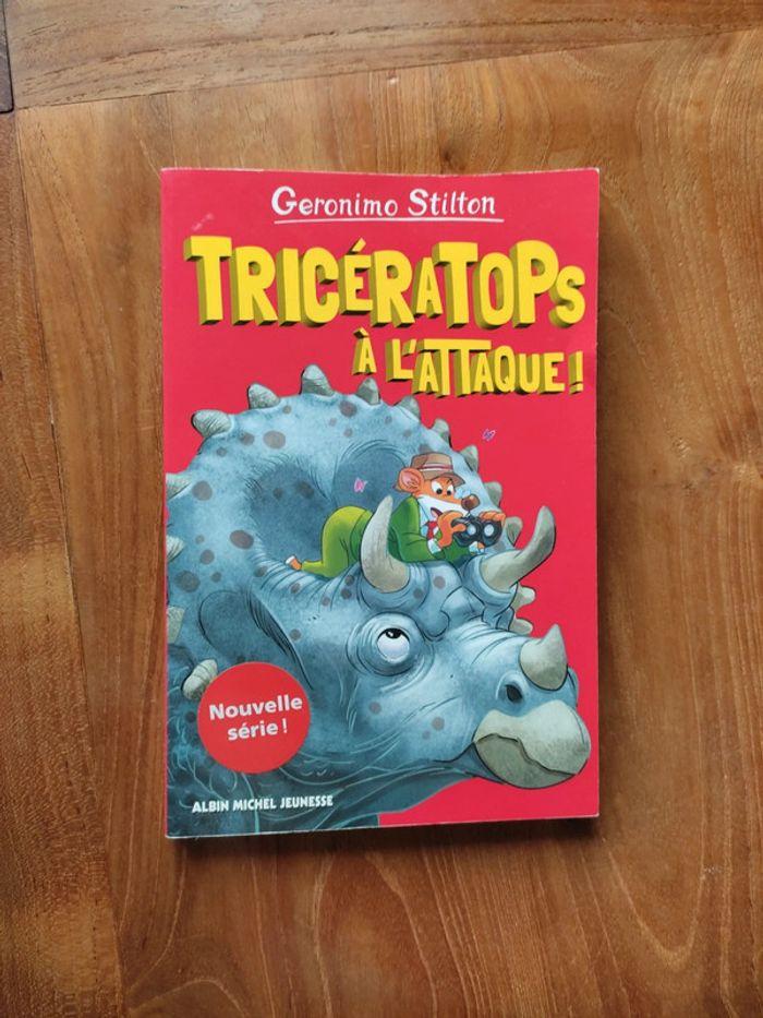 Triceratops à l'attaque - photo numéro 1