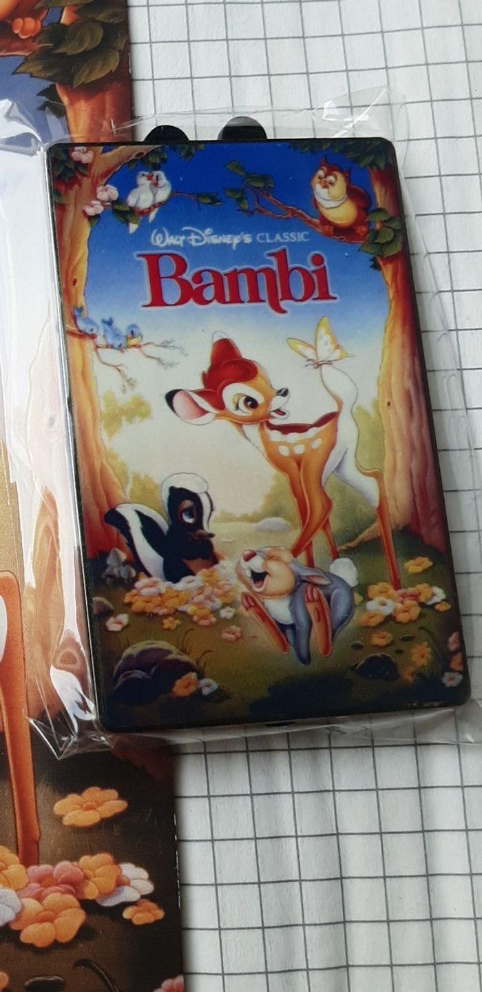 Pins Disney disneyland bambi