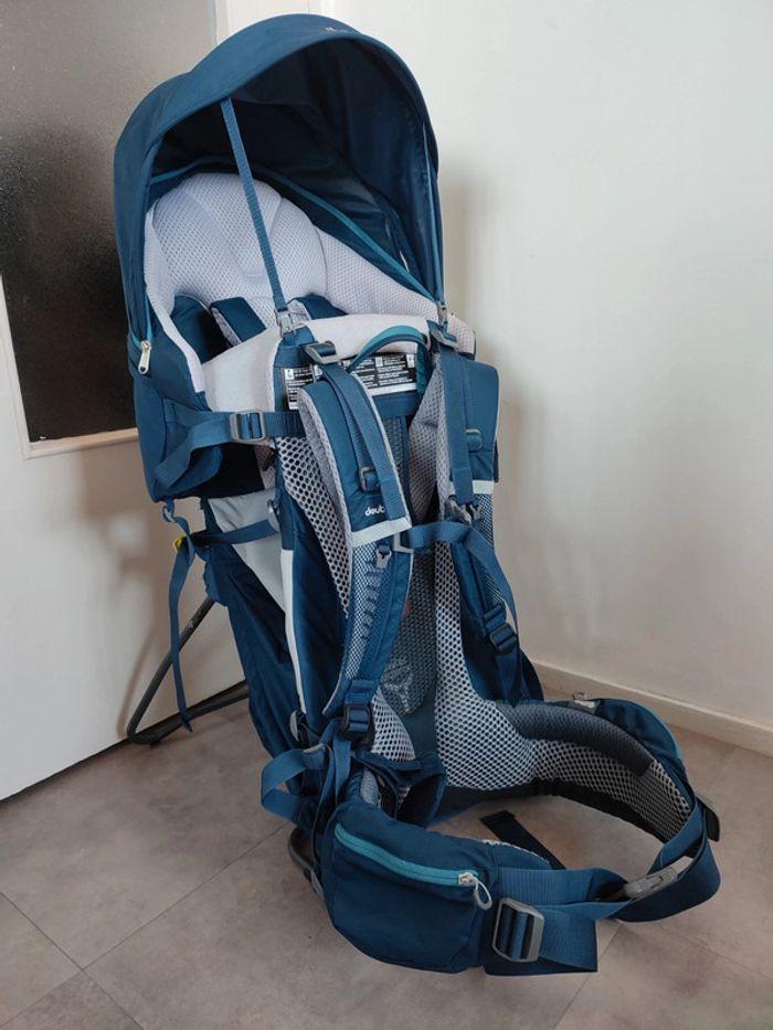 Porte bébé Deuter Kid Comfort Pro avec cales-pieds - photo numéro 3