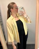 Haut vintage jaune pastel