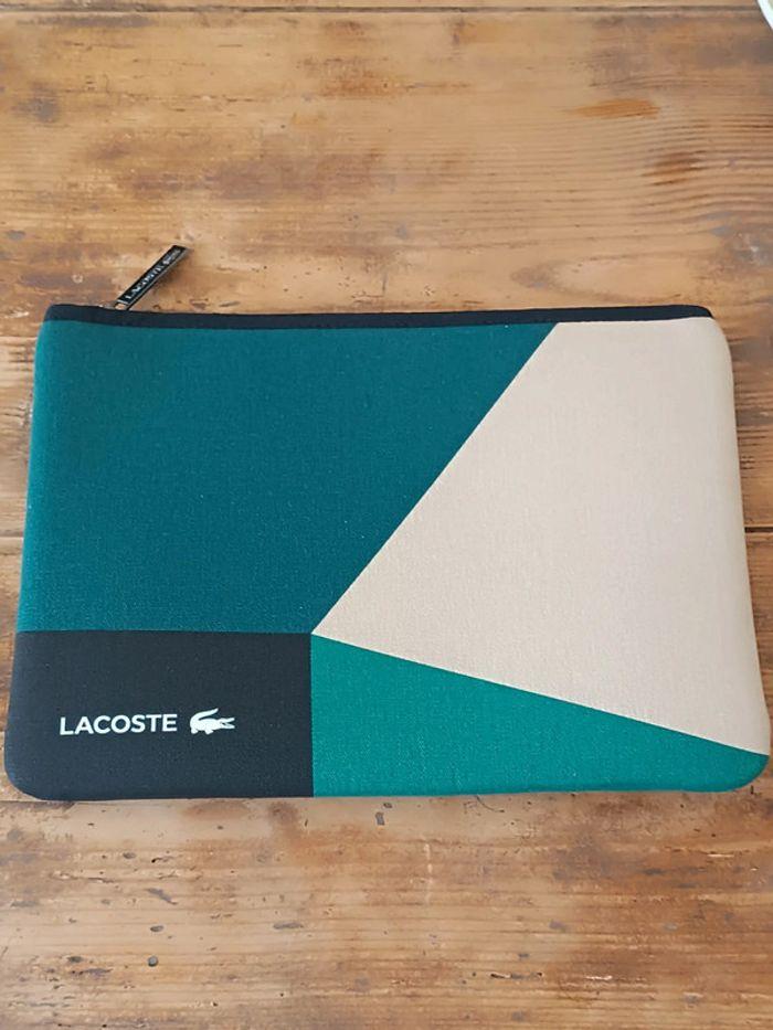 Pochette matelassée Lacoste homme - photo numéro 1