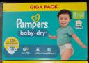 1 paquet de couches Pampers taille 6