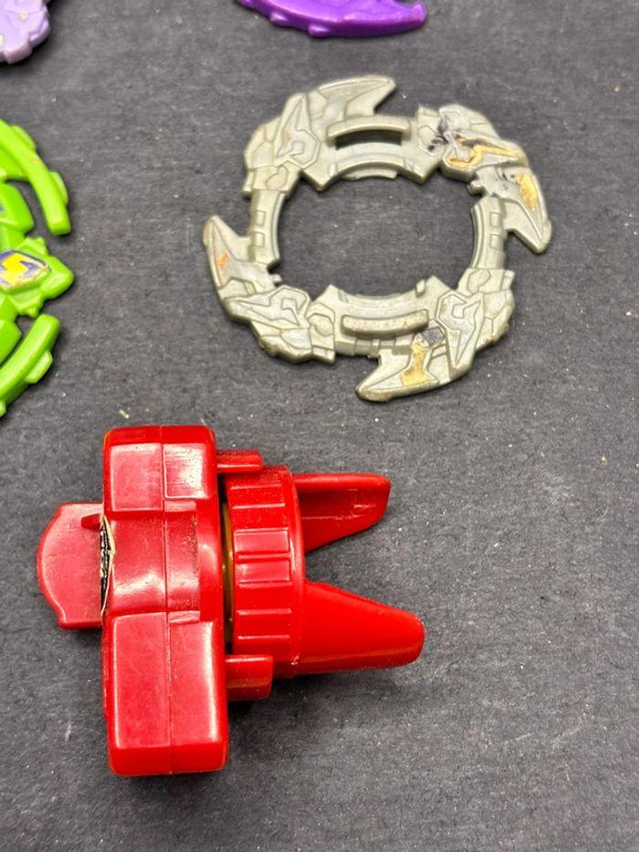 Lot accessoires pour toupies Beyblade vintage Hasbro - photo numéro 5