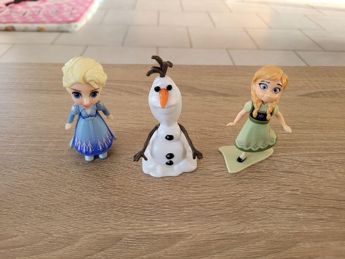 Lot de 3 figurines Reine des neiges - photo numéro 1