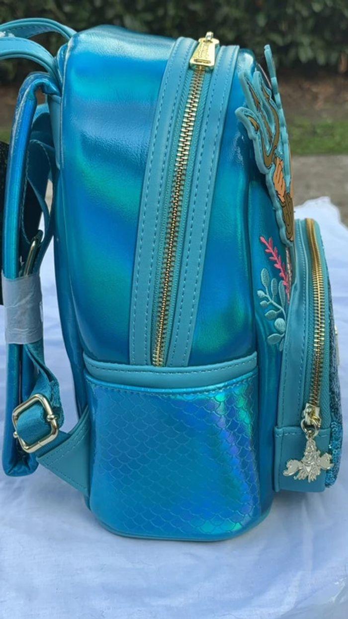 Sac à dos loungefly Disney le roi triton sequin (usa) - photo numéro 4