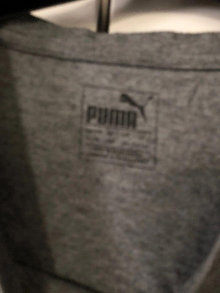 T shirt Puma . 12/14 ans - photo numéro 3