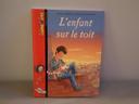 Livre J'aime Lire L'enfant sur le toit