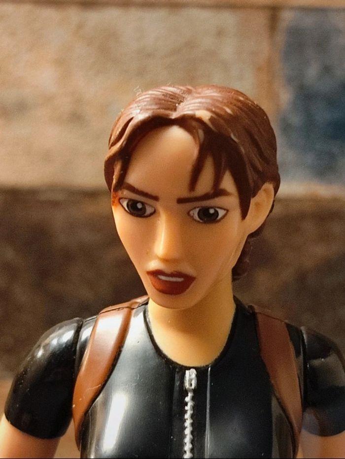 Figurine Lara Croft - photo numéro 2