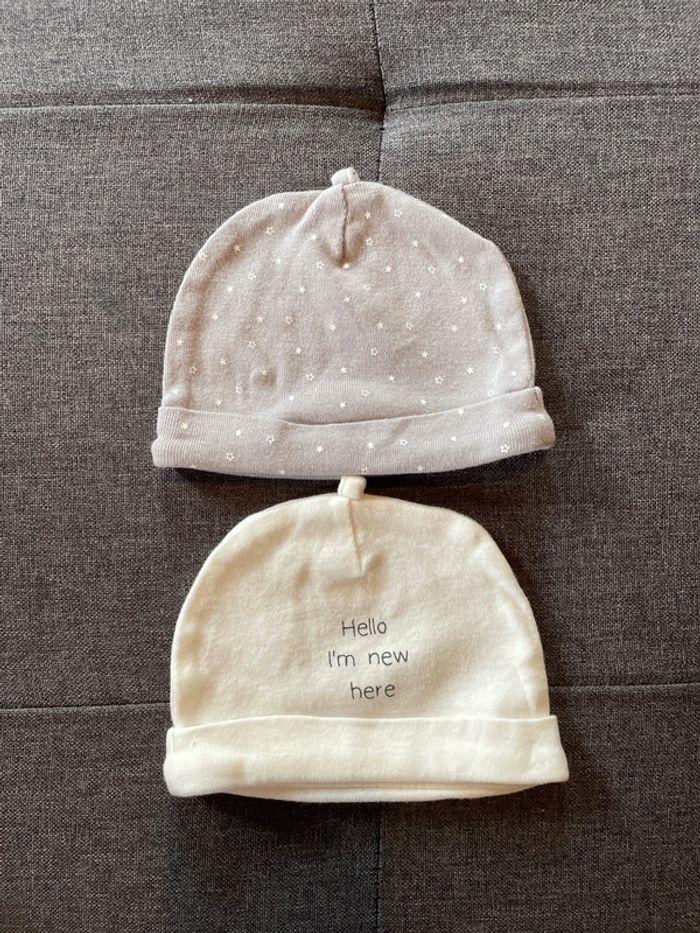 Bonnets de naissance