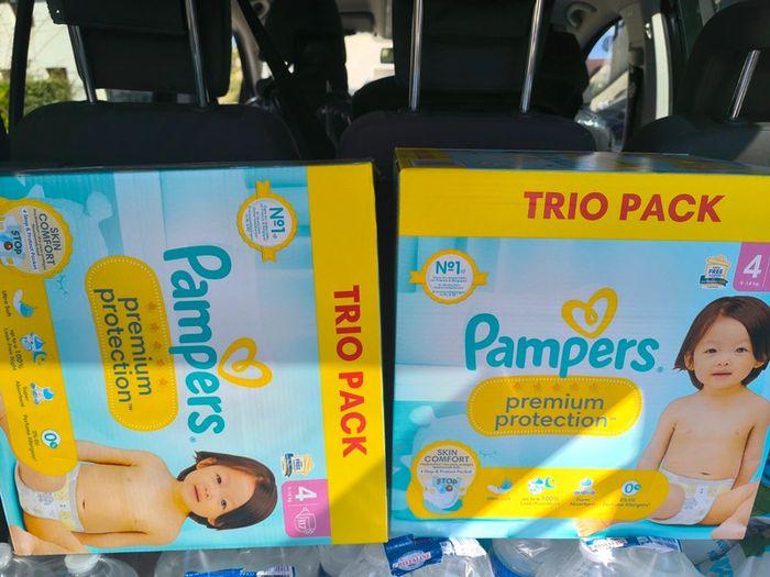 Pampers premium taille 4 2 méga cartons