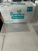 Couche Pampers