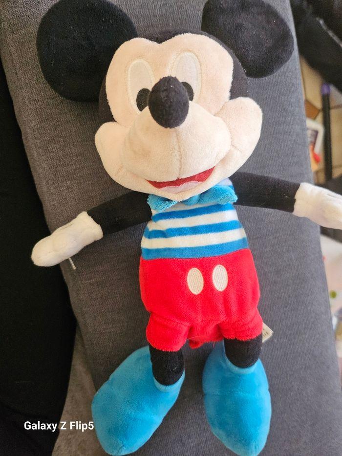 Peluche Mickey