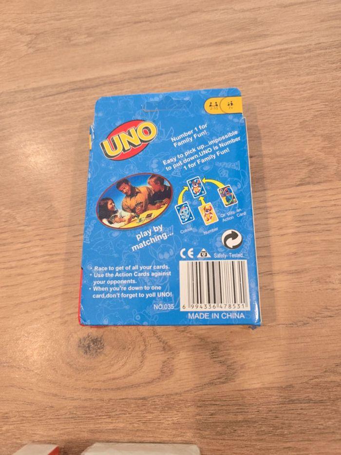 Jeux uno lilo stitch neuf - photo numéro 3