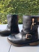 Bottes  basses  en  cuir  noir  -  Kookai - 37