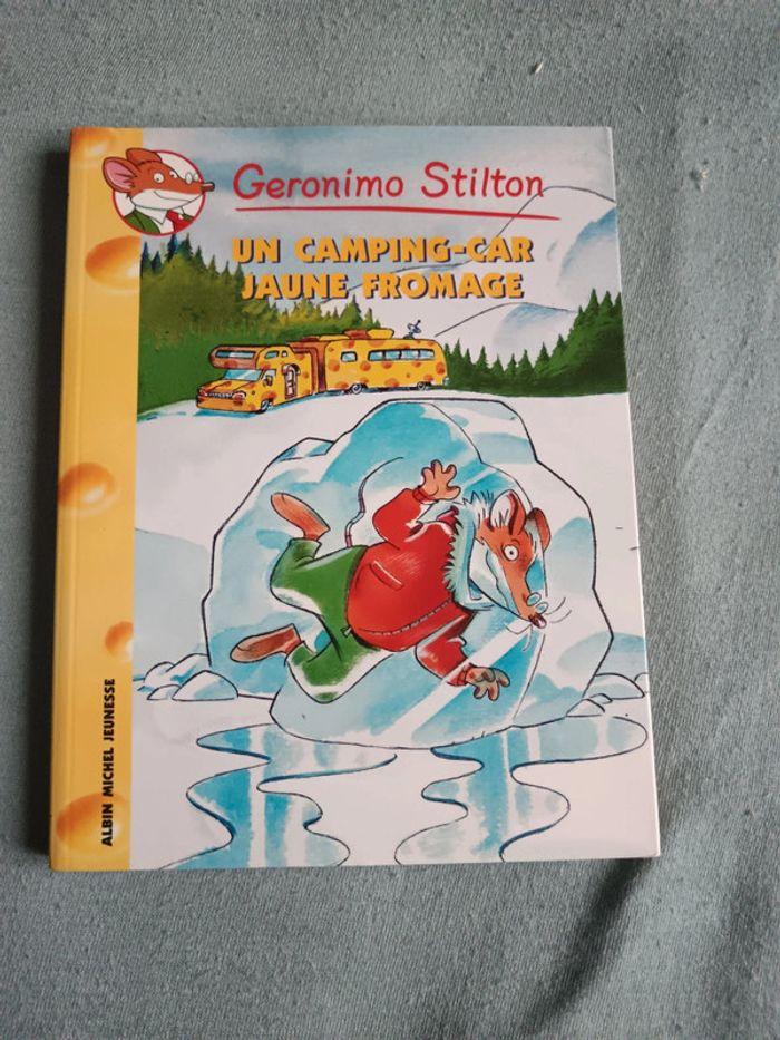 Lot livres geronimo stilton tome 21, 37 et 68 - photo numéro 2