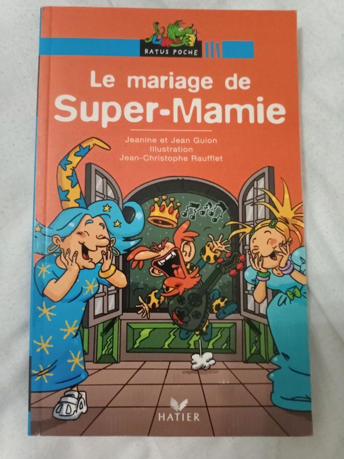 Livre Le mariage de Super Mamie - photo numéro 1